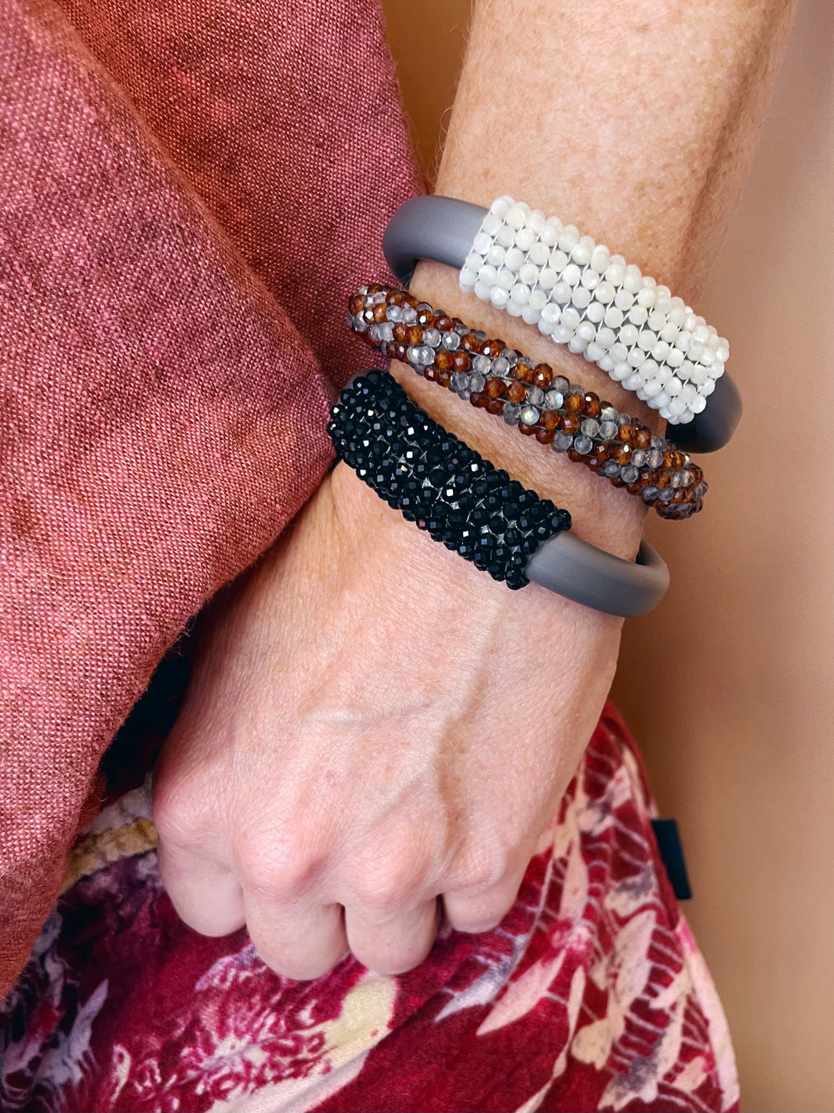 Handwoven Beaded Rubber Bracelet- Gray/White