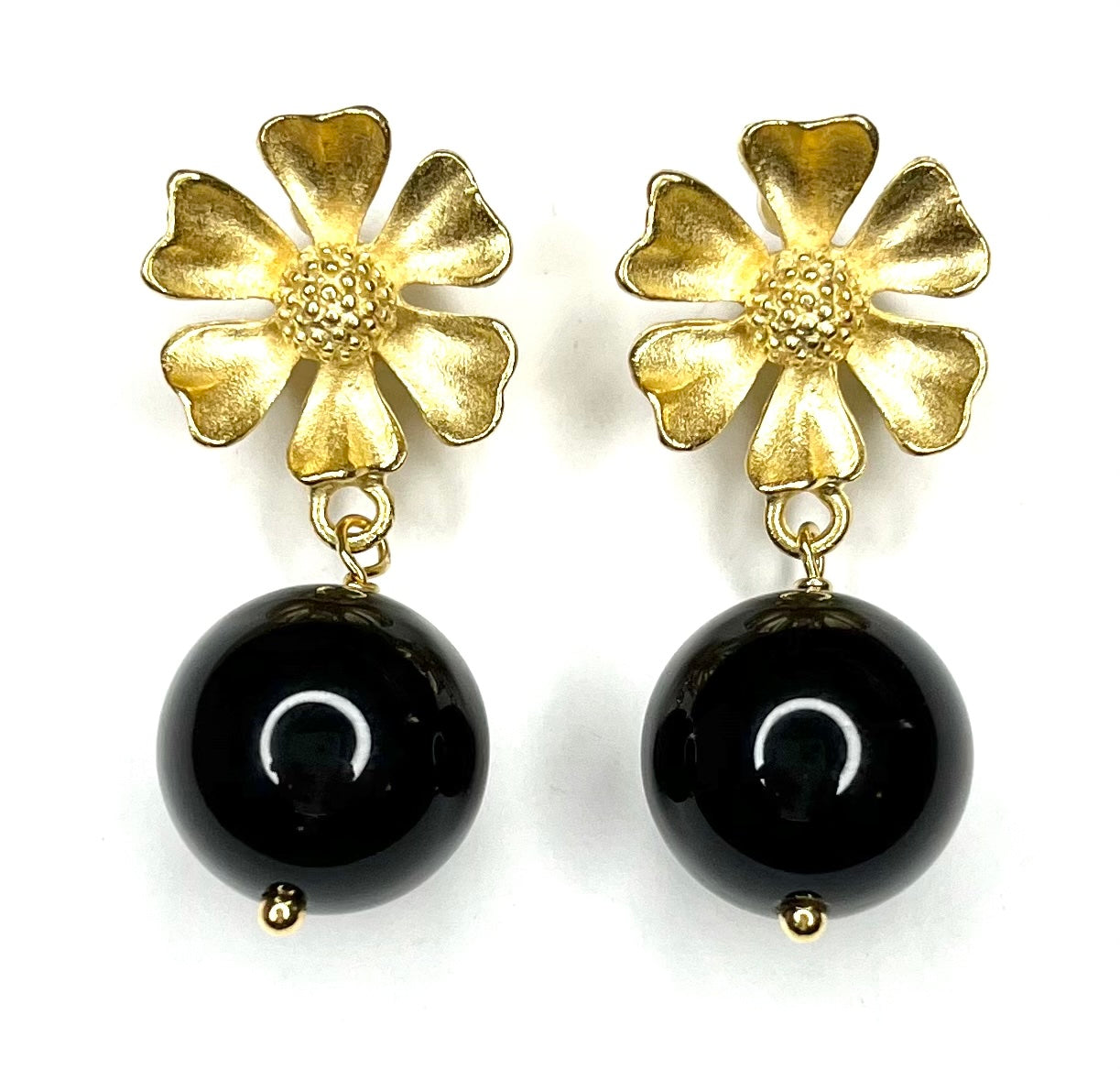 Tuxedo Earring