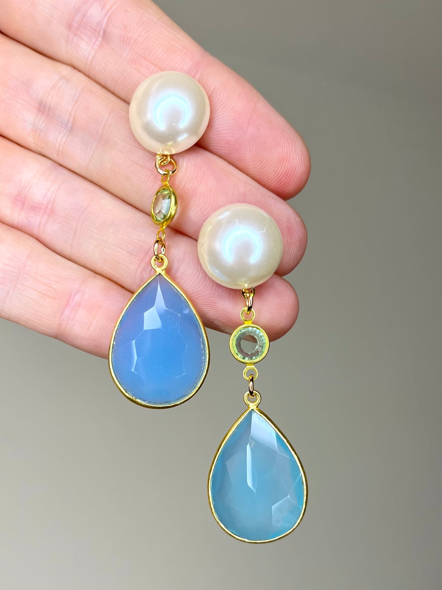 Blue Chalcedony Earring