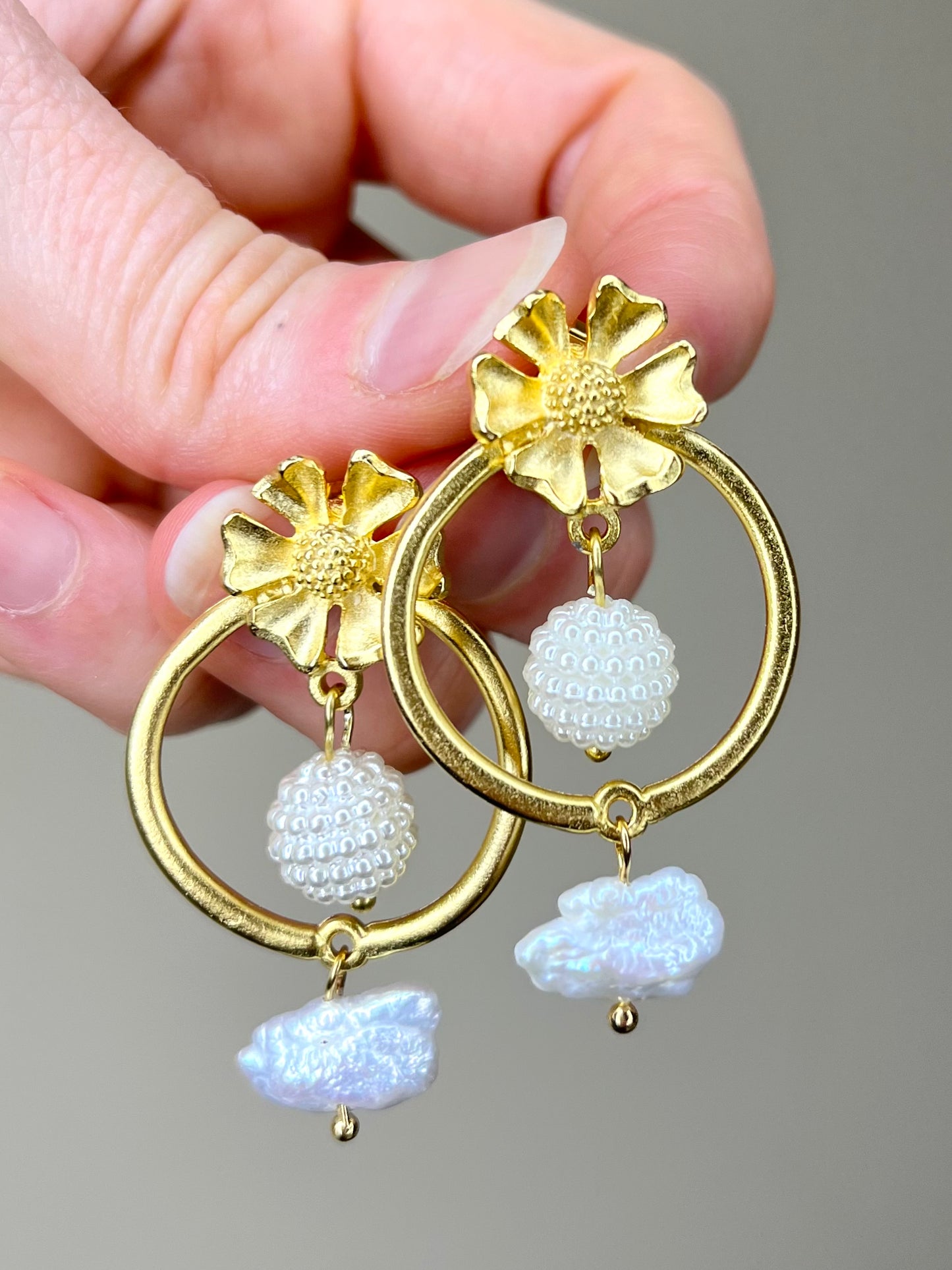 Gold Hoop and Pearl Earring