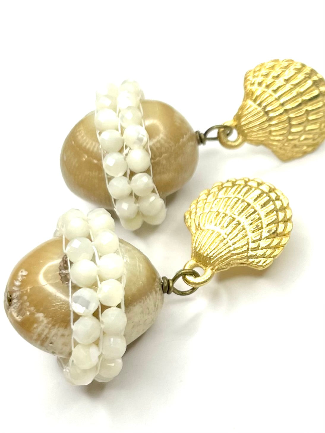 Taupe Coral Saturn Earring