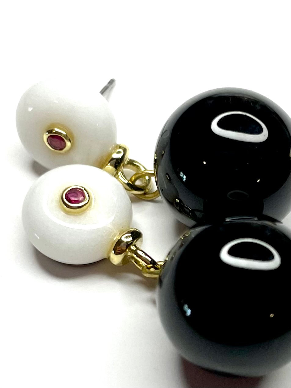 Black and White Earring